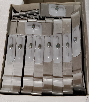 DOUBLE BRACKET METAL
