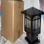 LAMPU TAMAN PI-106